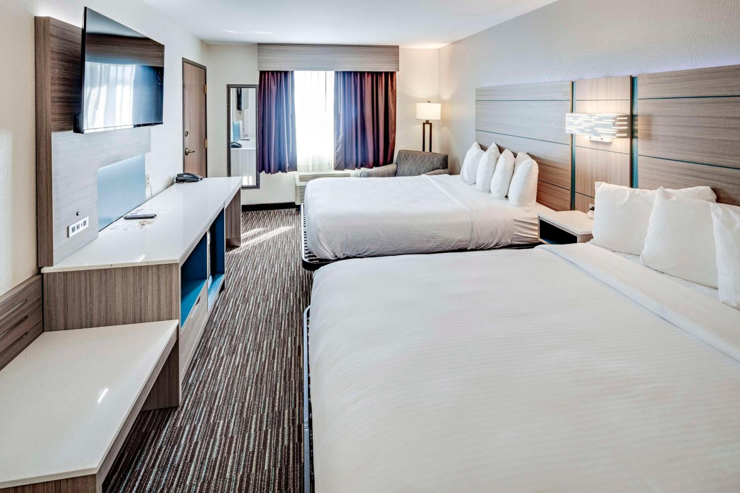 Best Western Columbus Airport double queen room
